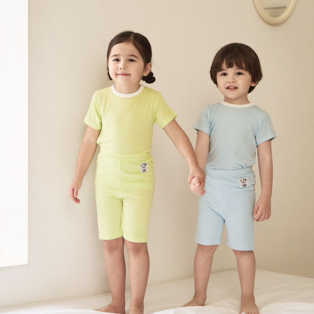 Shine Solid Set Green