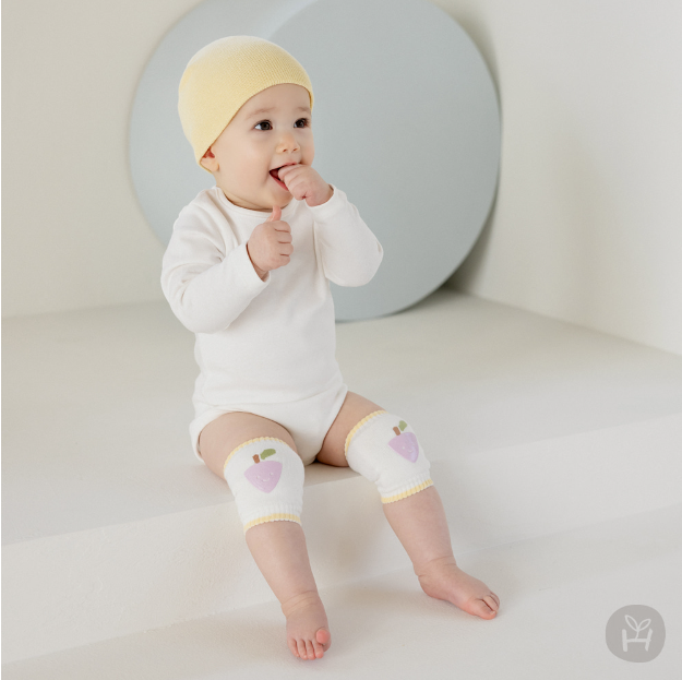 Remy baby knee pads