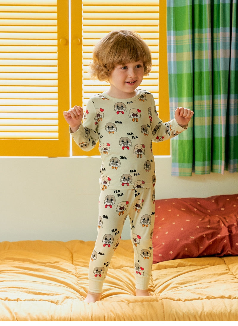 Festival Point Loungewear