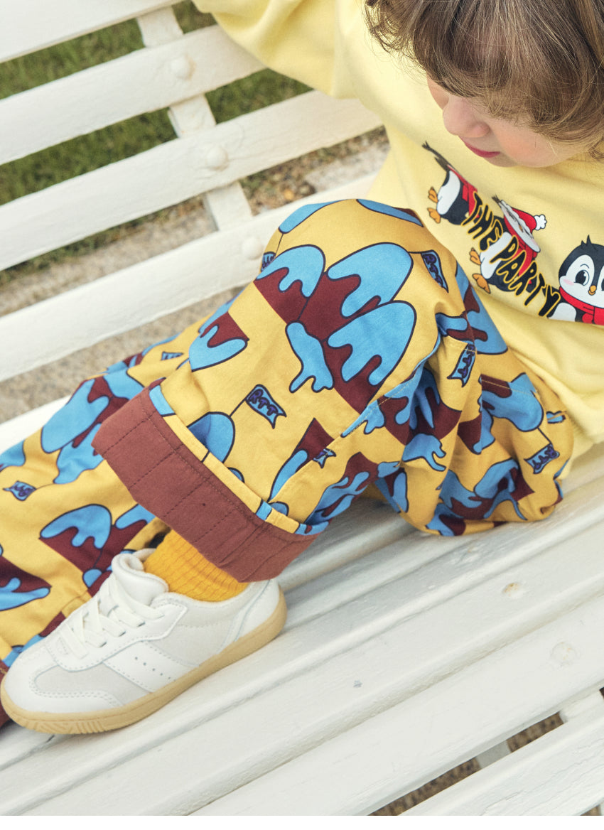 Woven Digital Print Padded Pants